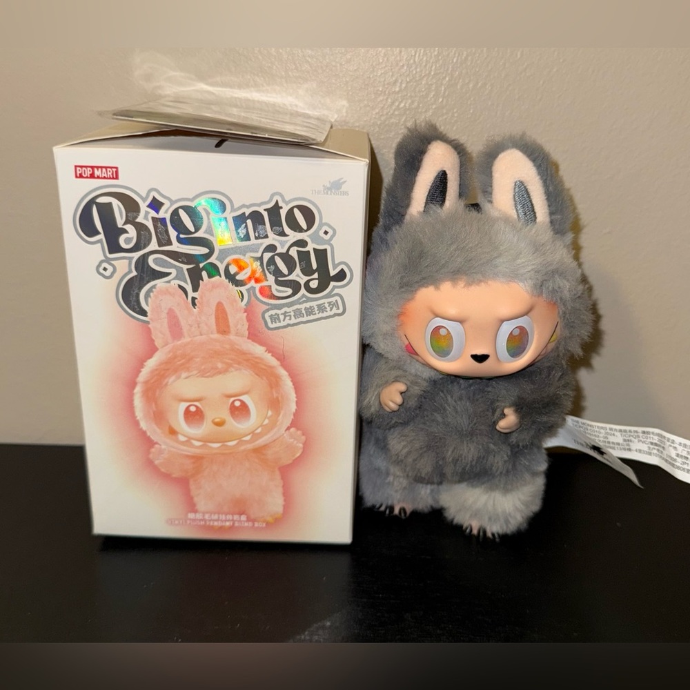 POPMART Labubu RARE Big into Energy the Secret ID,Open Box Confirmed - Picture 6 of 16